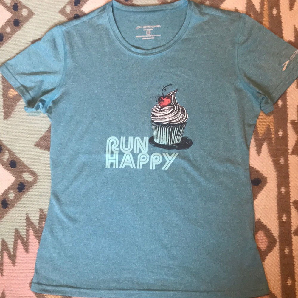 Brooks dry fit “Run Happy” shirt